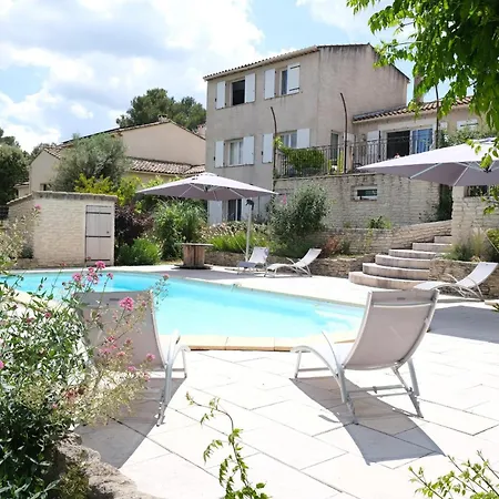 Pleasant Part Of House With Pool To Share In Vaucluse, 4/6 People